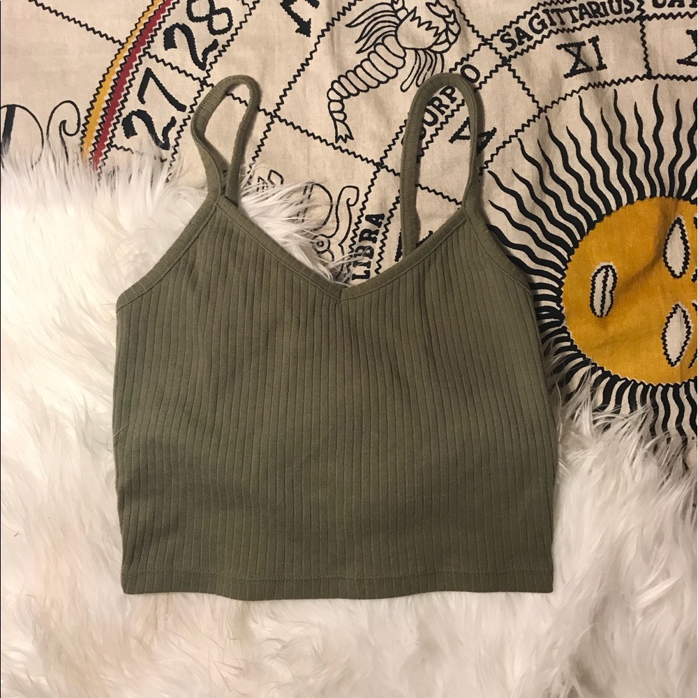 • DONATING SOON 🌟 Forever21 olive top